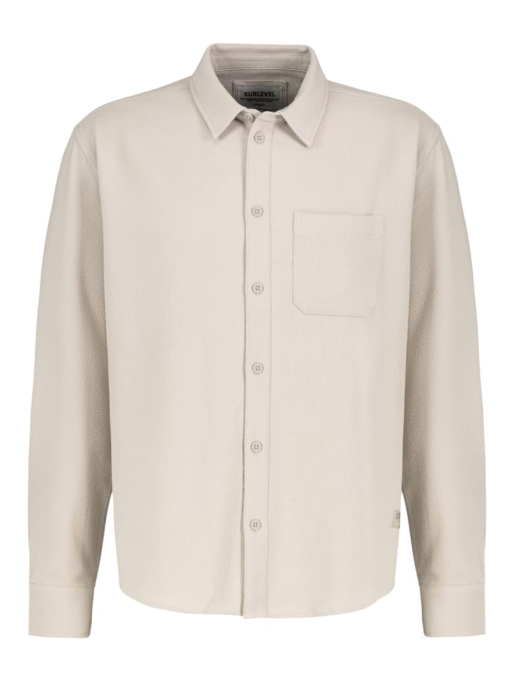 Langärmeliges Shirt mit Knöpfen und Brusttasche in Beige-2