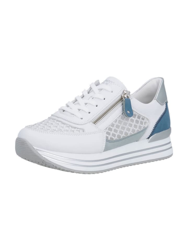 Klassische Schnürschuhe in Weiß