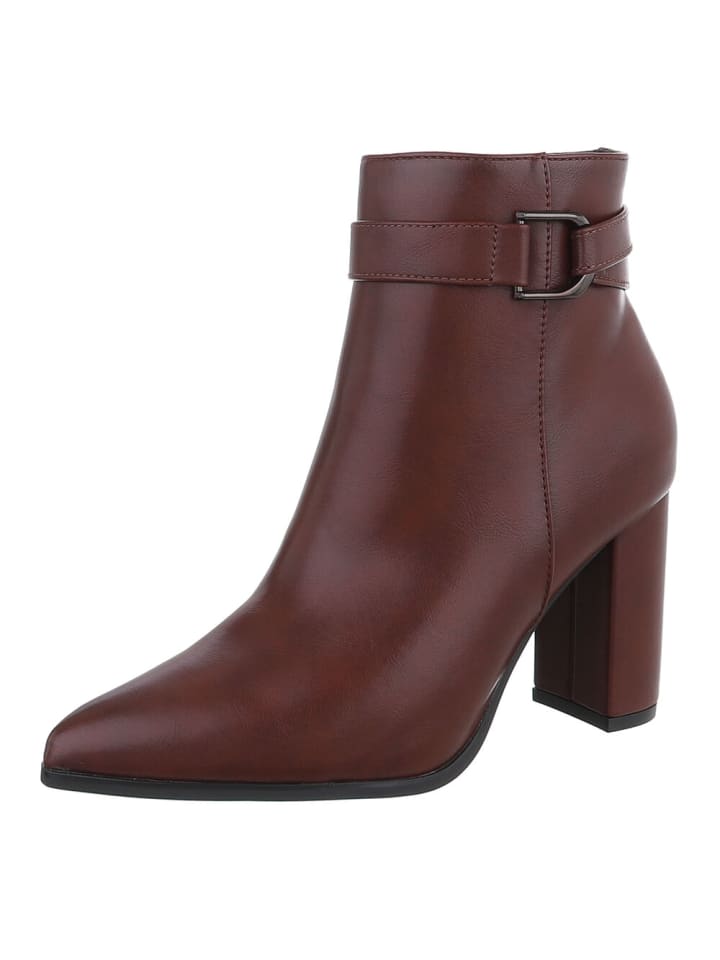 High Heel in Weinrot