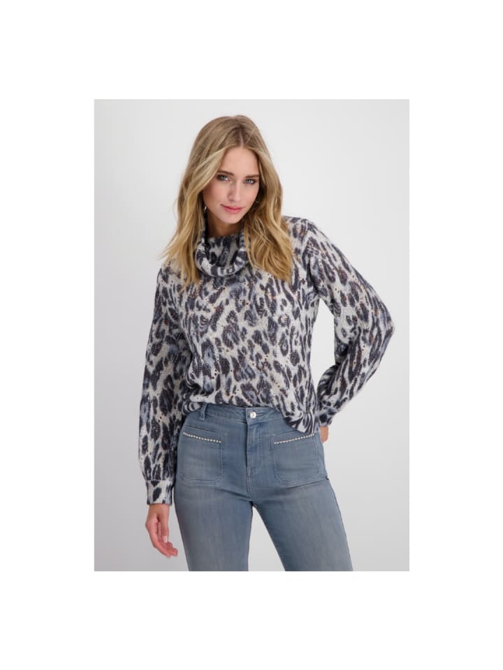 Pullover in smokey blue gemustert