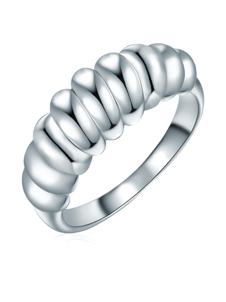 Ring aus Metall-Legierung in silber