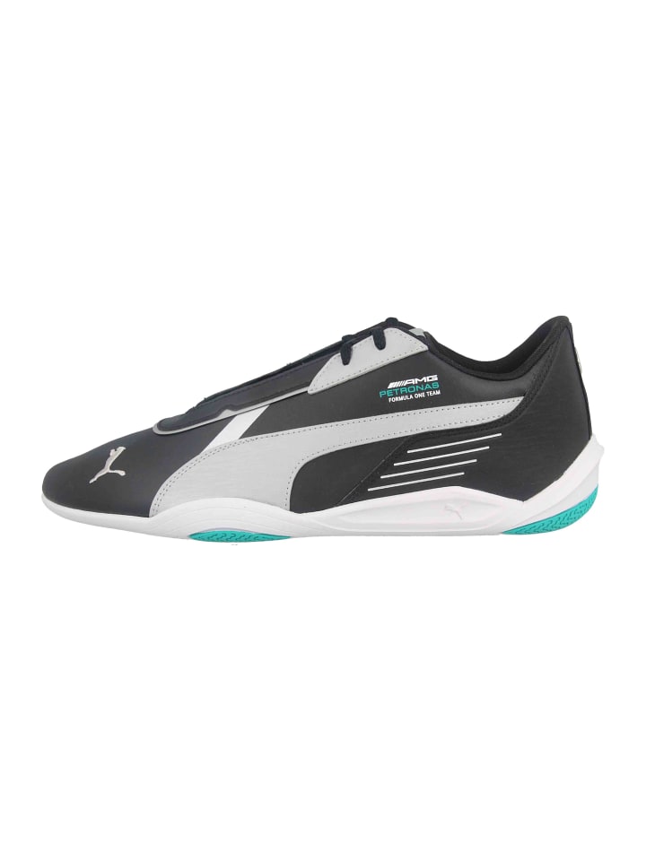 Sportschuhe in Grau