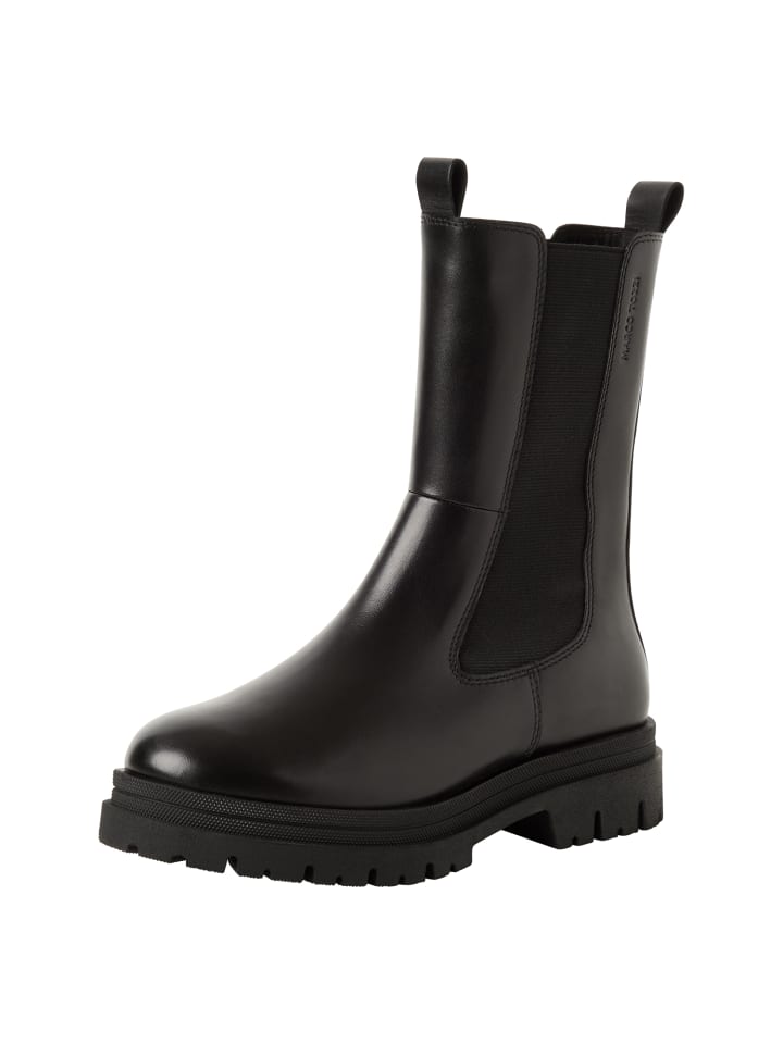 Chelsea Boot in BLACK