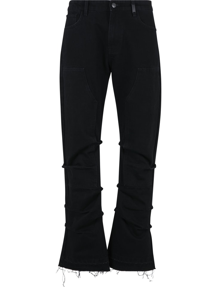 Straight Fit in black