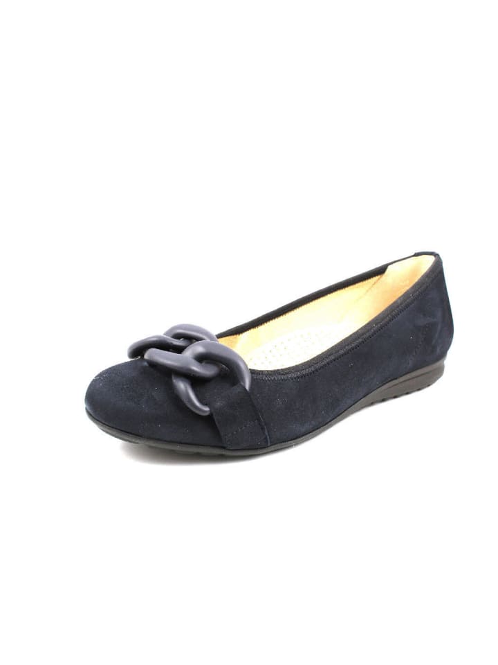 Ballerina in schwarz