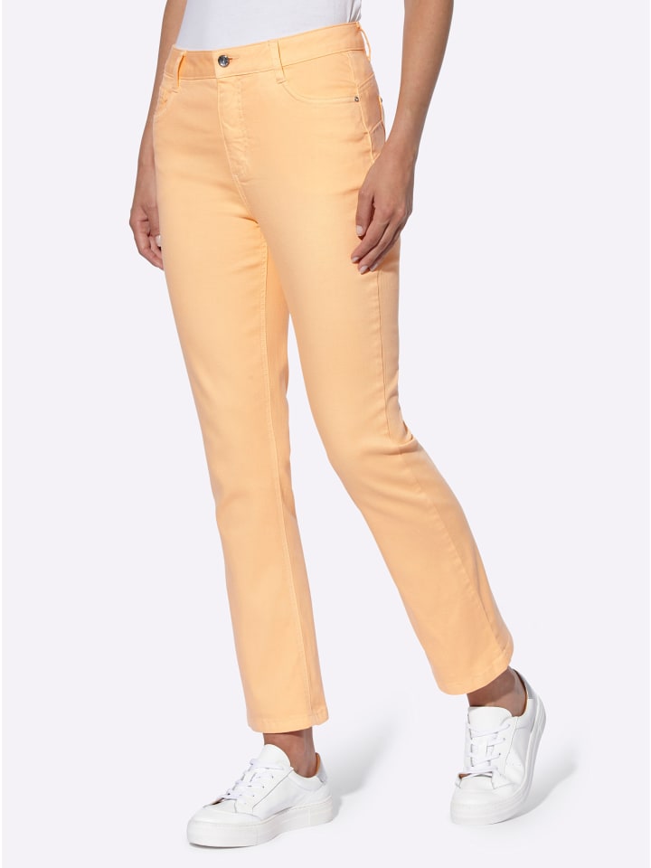 Jeans in apricot