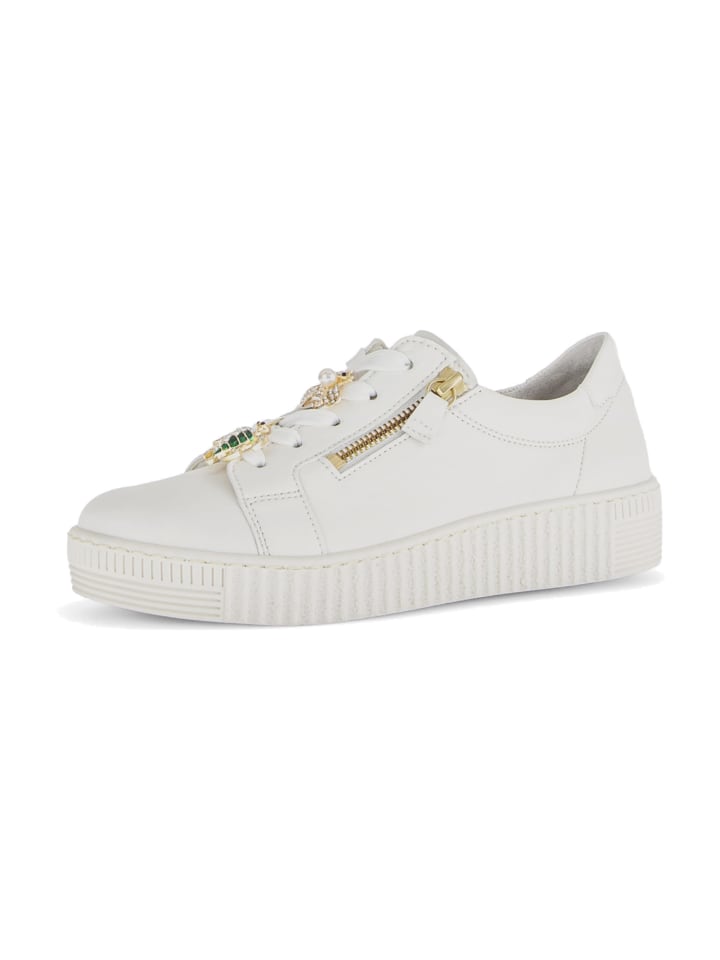 Sportliche Schnürschuhe in Beige