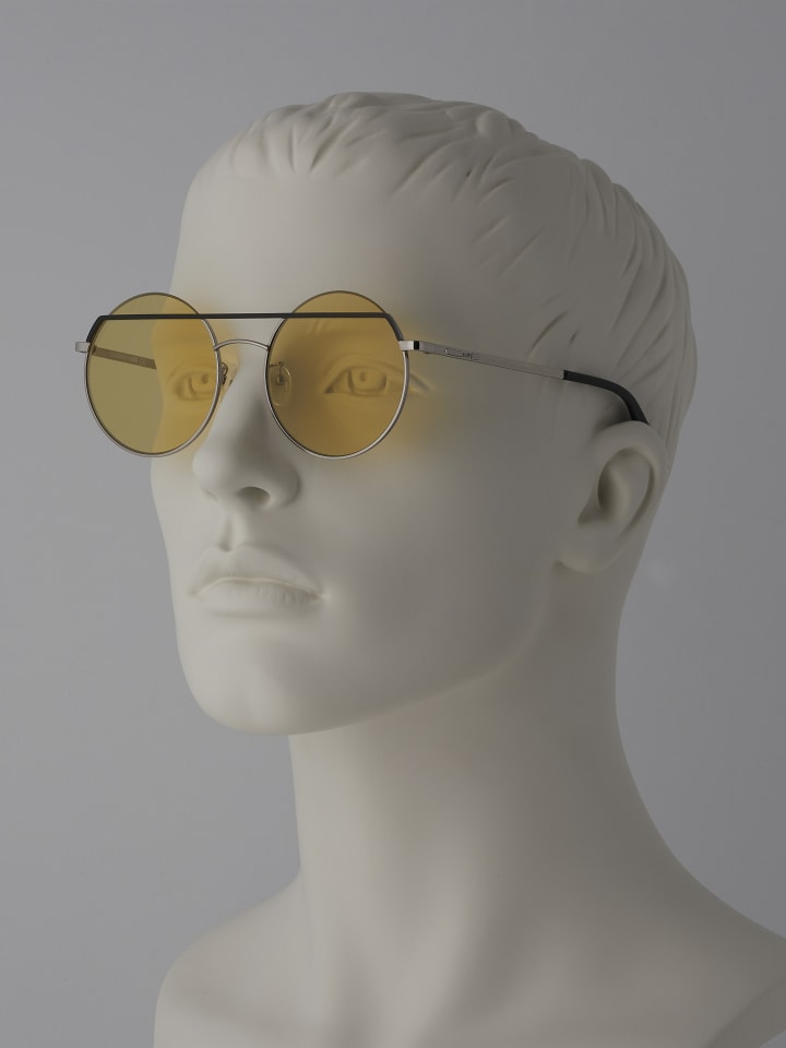 Sonnenbrille für Damen in schwarz