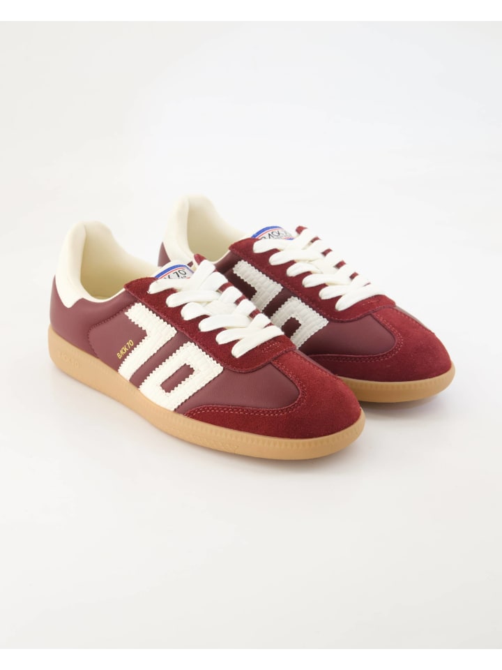 Sneaker low in Bordeaux
