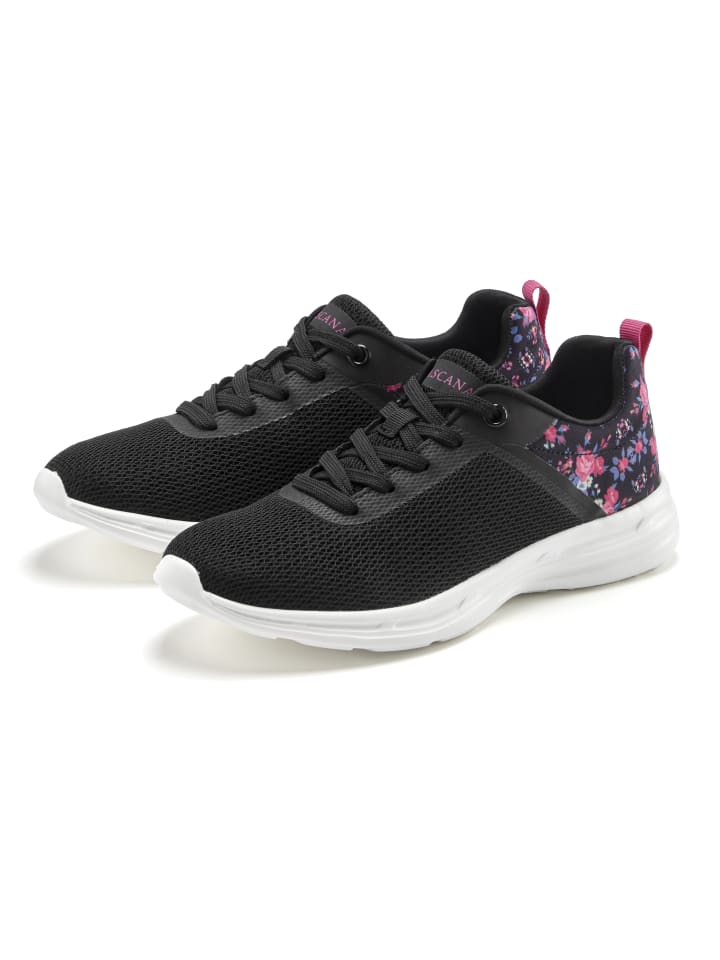 Sneaker in schwarz