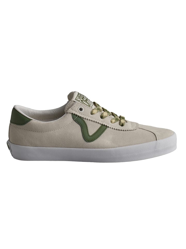 Sneakers in Gray