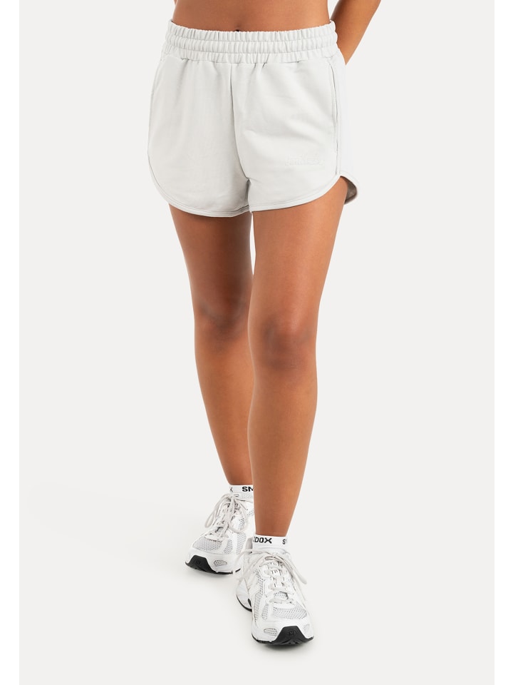 Shorts Maruna in Grau