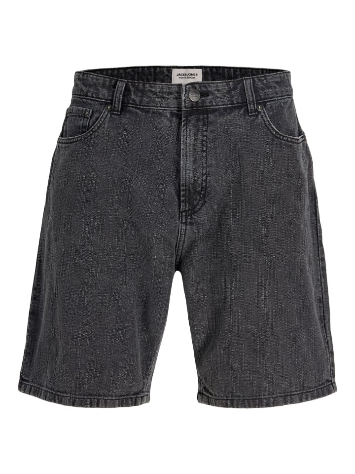 Relaxed Fit Shorts in Black