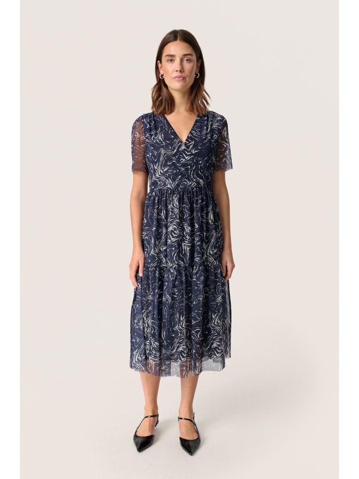 Jerseykleid SLAldora Feminine Form in Navy Swirl Print