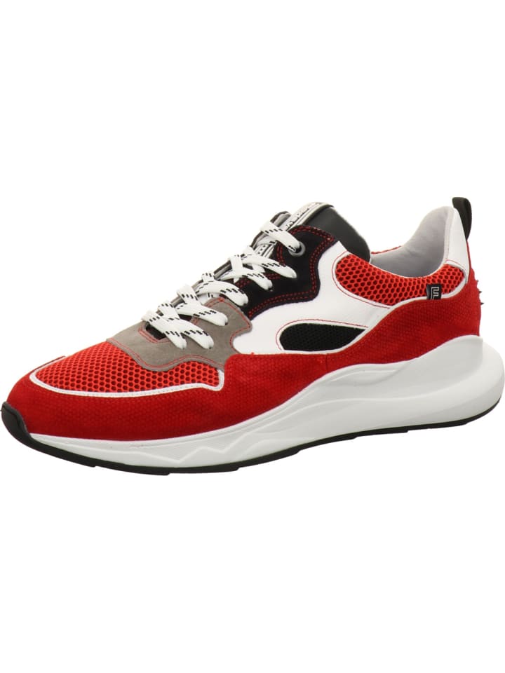 Sneaker in rot