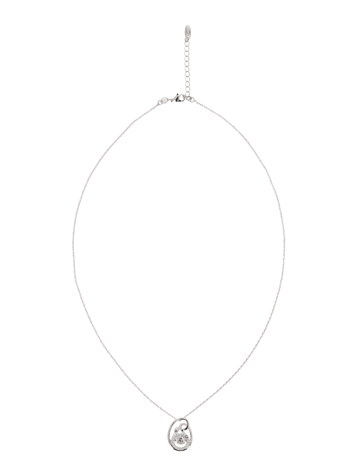 Women Chain Necklace in Silver