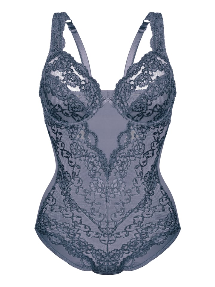 Body in dusty grey