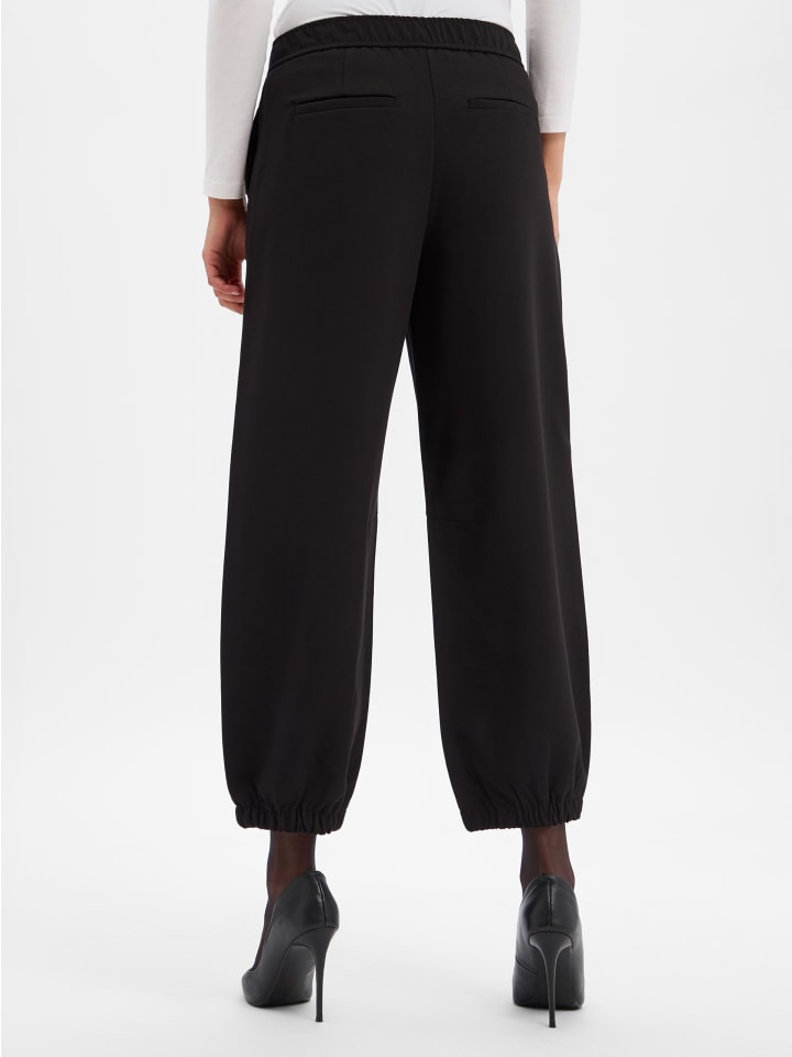 Hose Myha in schwarz