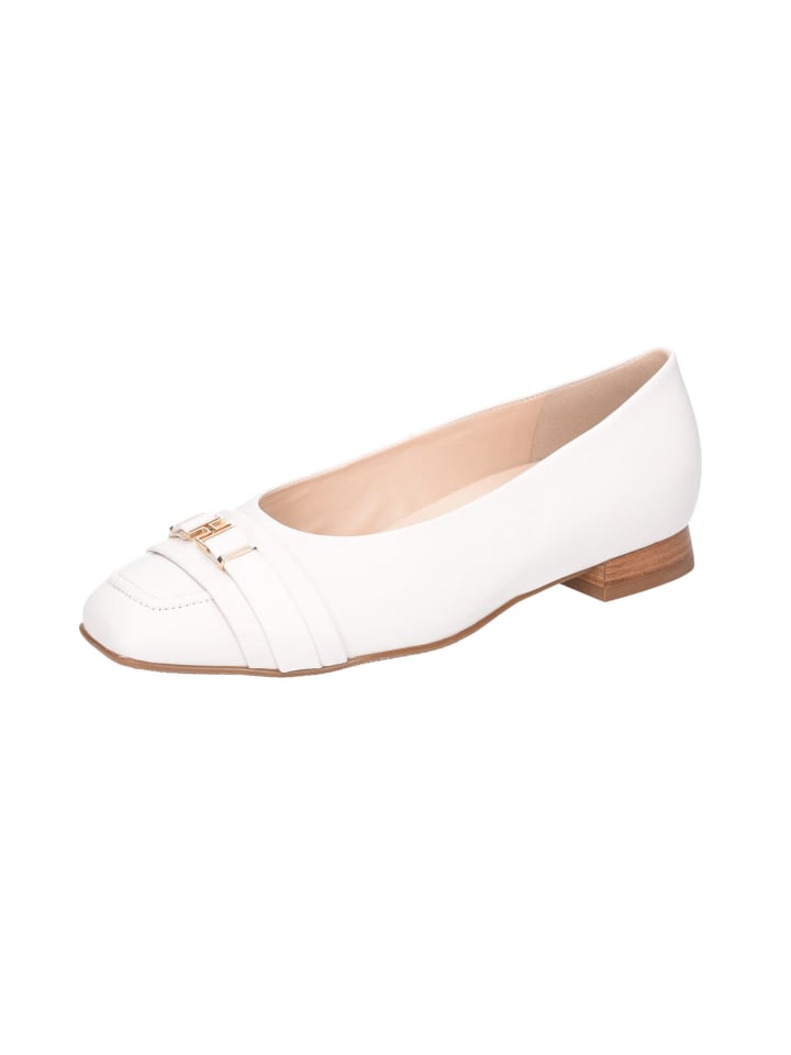 Schnürschuh in beige