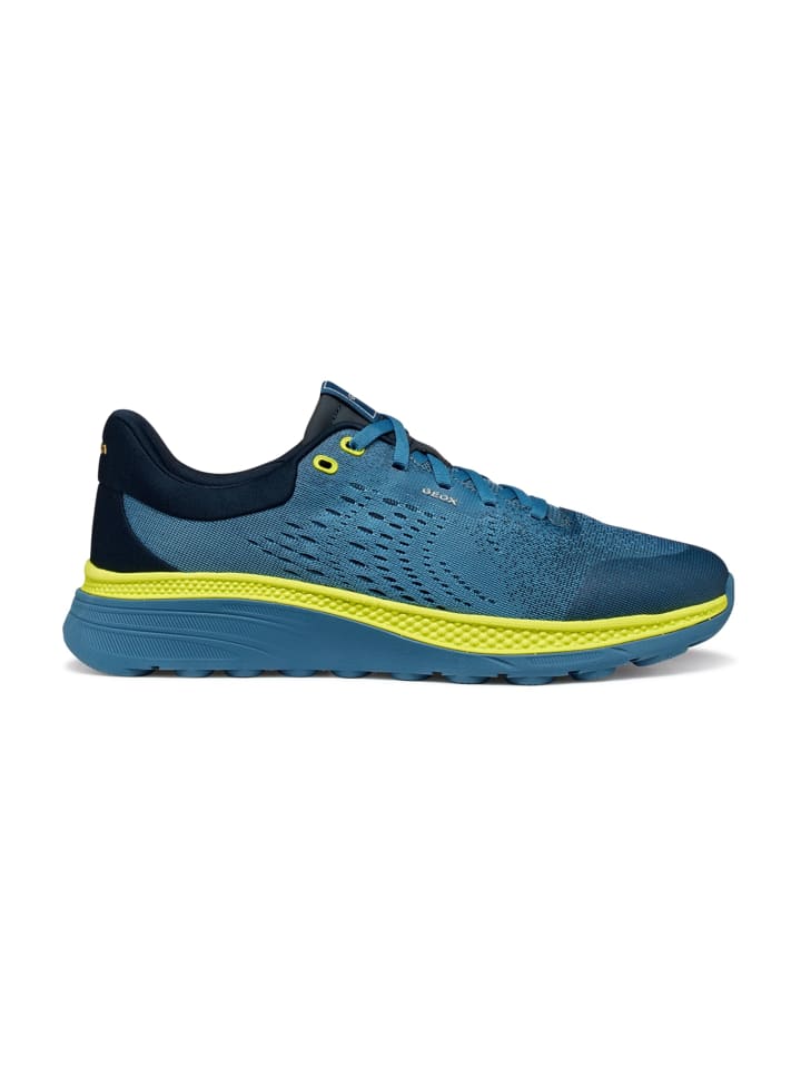 Sportliche Schnürschuhe in Blau