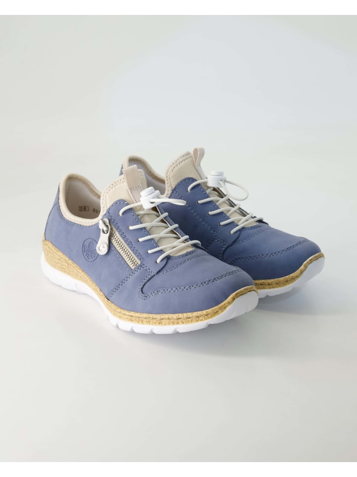 Slip On Sneaker in Blau