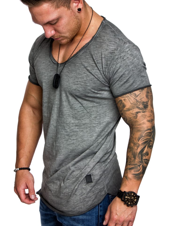 Basic Oversize T-Shirt mit V-Ausschnitt NYC in Anthrazit