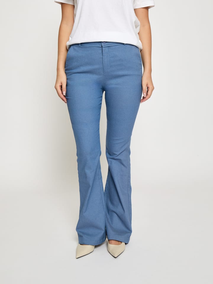 Hose in Dark Denim
