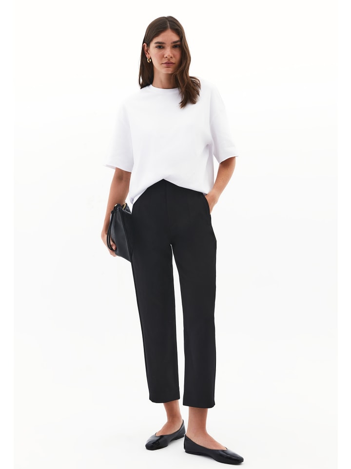 Röhrenhose BLACK