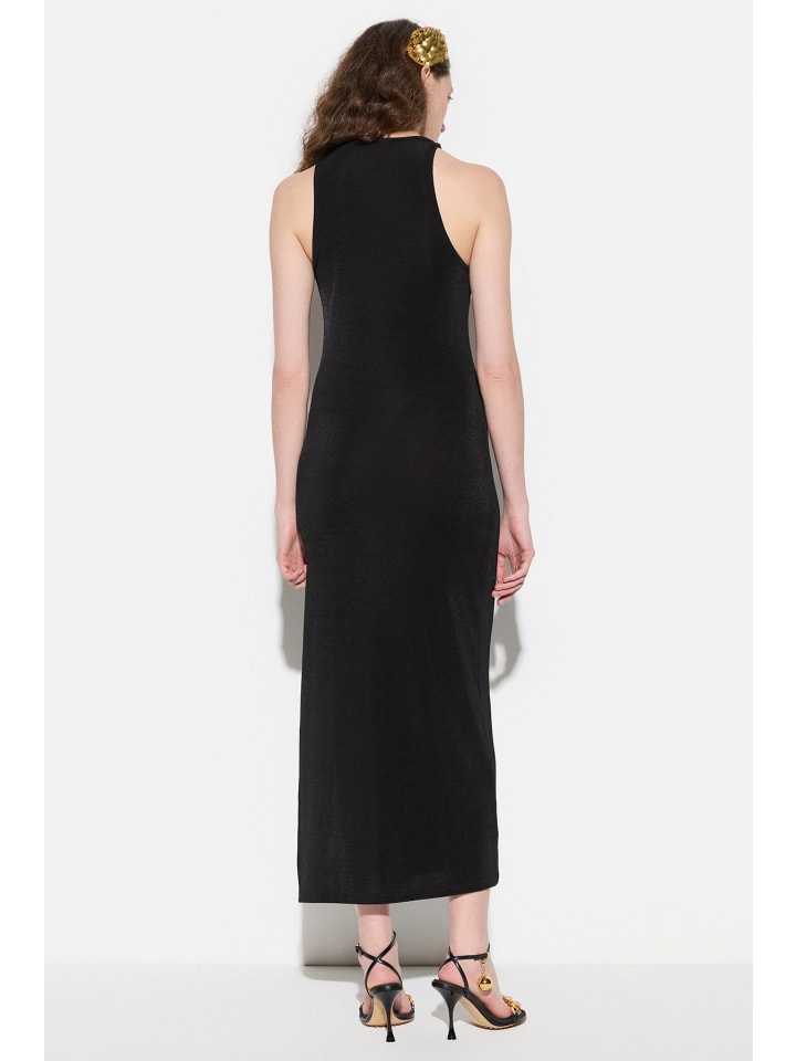 Kleid in Schwarz