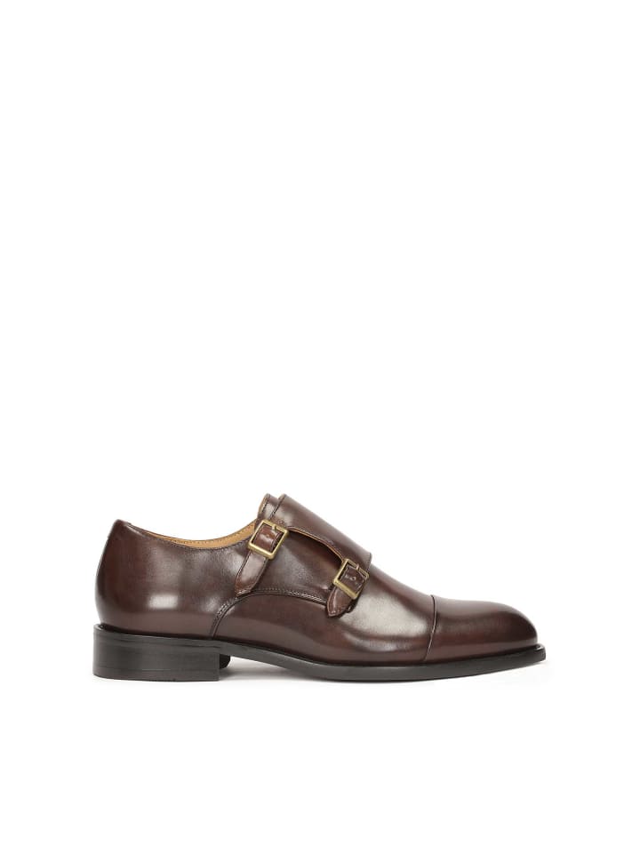 Schnürschuhe in Braun