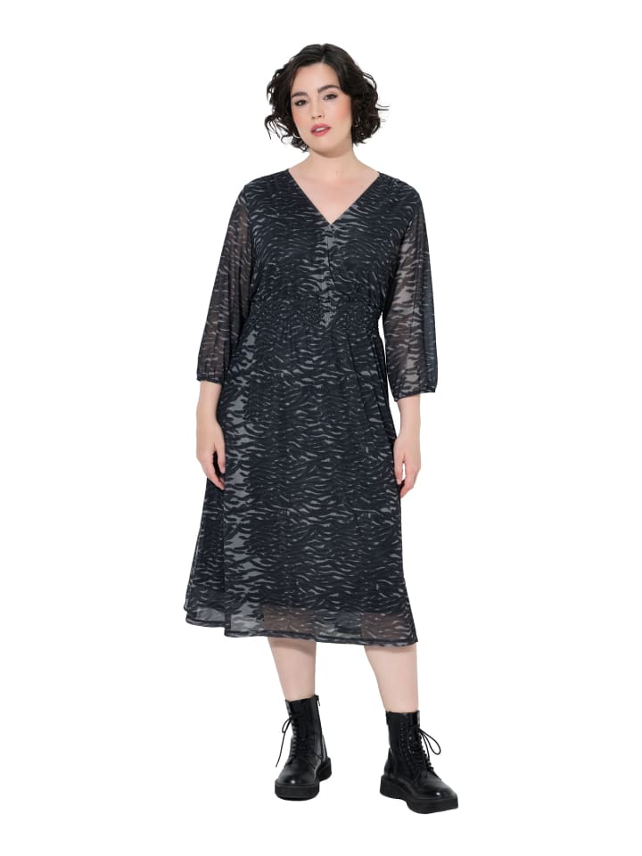 Midikleid in schwarz