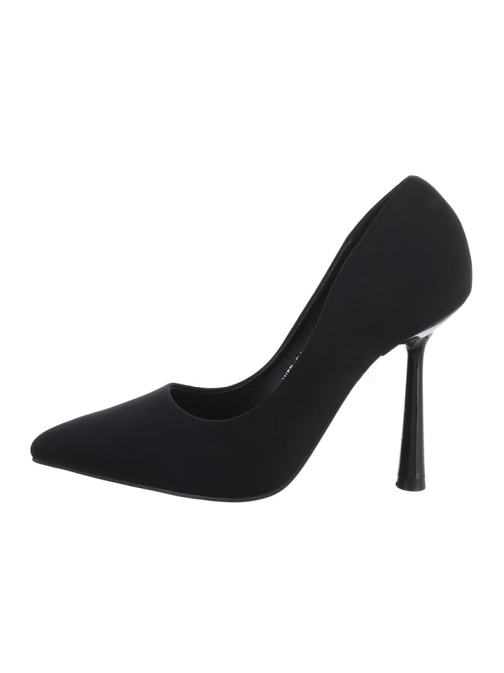 Pump in Schwarz