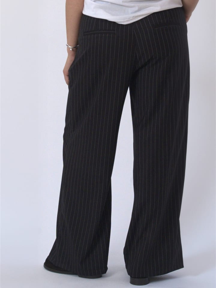 Hose Paloma in Black