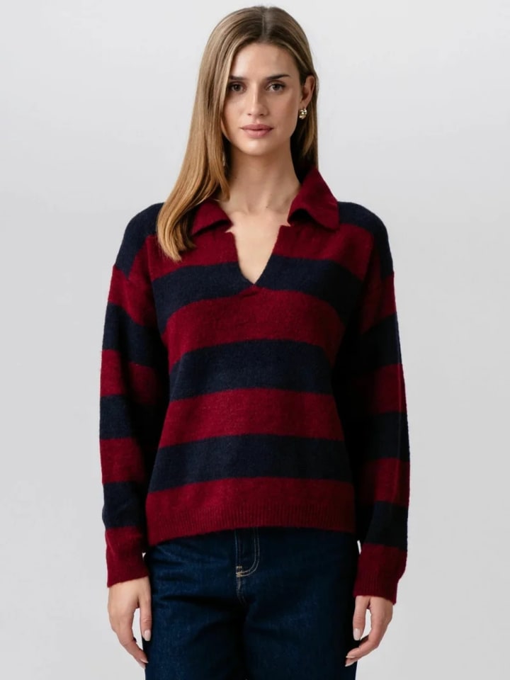 Pullover Nora Knit in Burgundy- Deep Blue