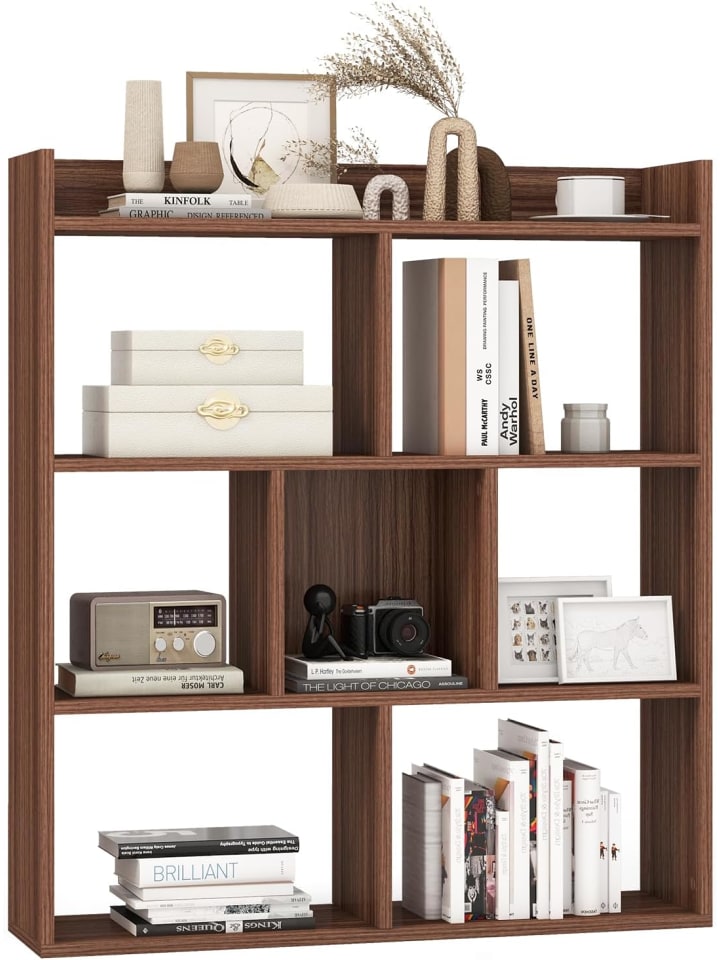 Bücherregal mit 7 Würfeln in Andere