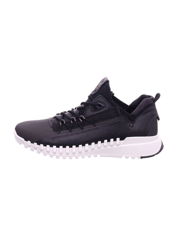 Sportliche Schnürschuhe in Schwarz