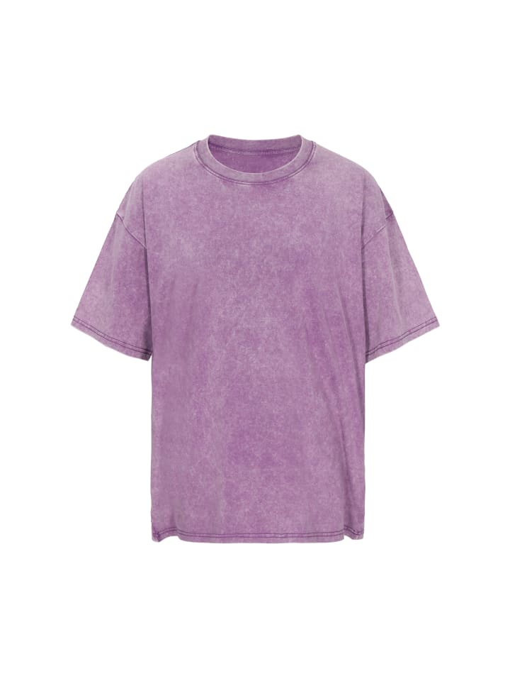 Men T-Shirt in PURPLE