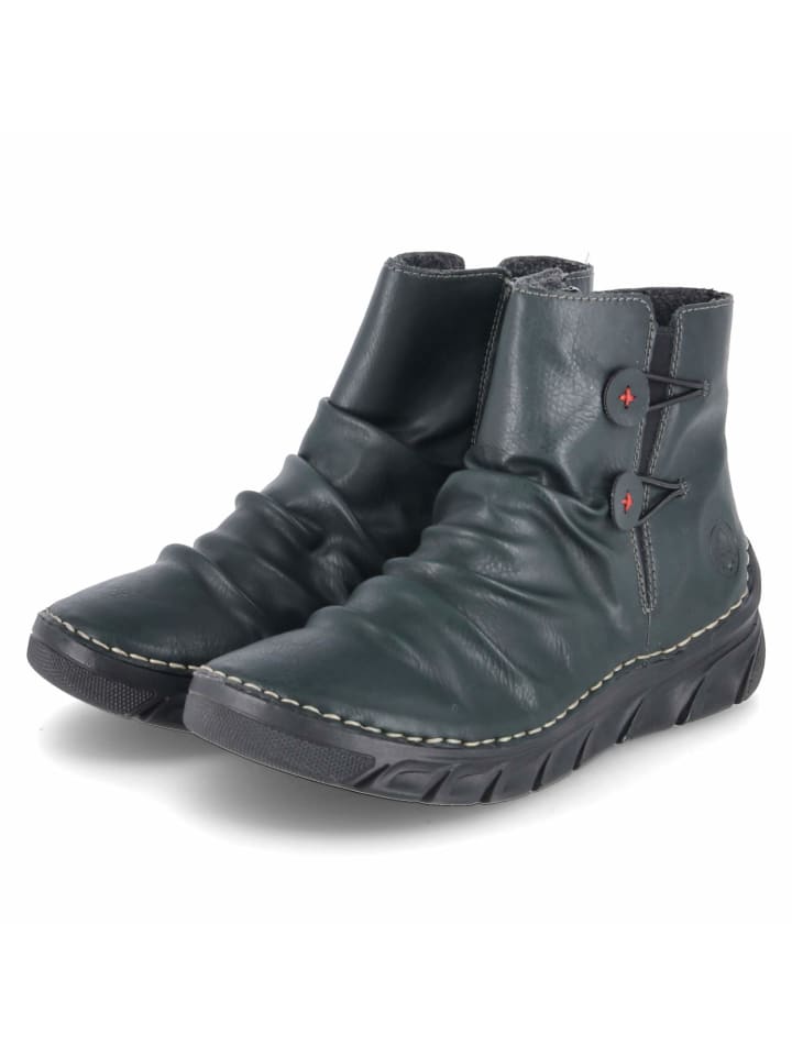 Boots in grün