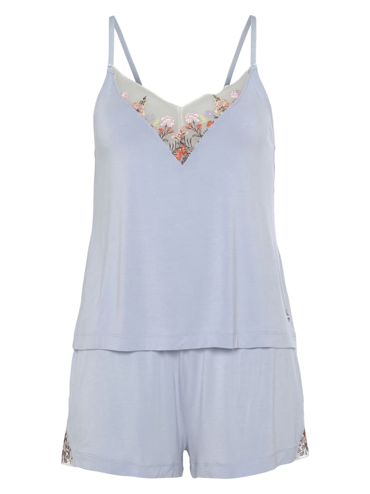 Shorty in Hellblau