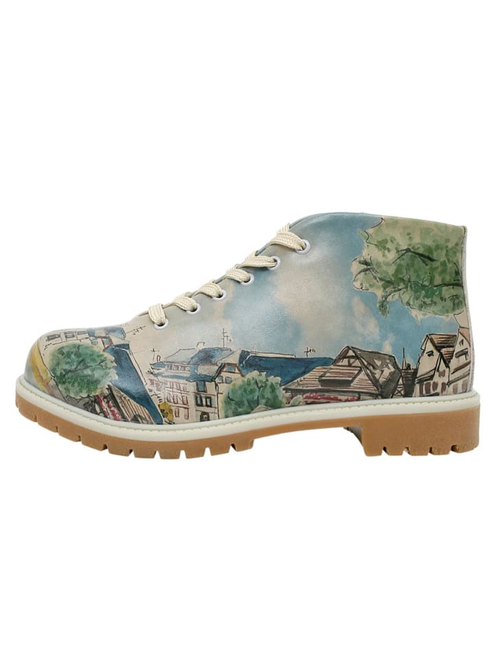 Shortcut Boots - Travel Fills the Soul in Beige