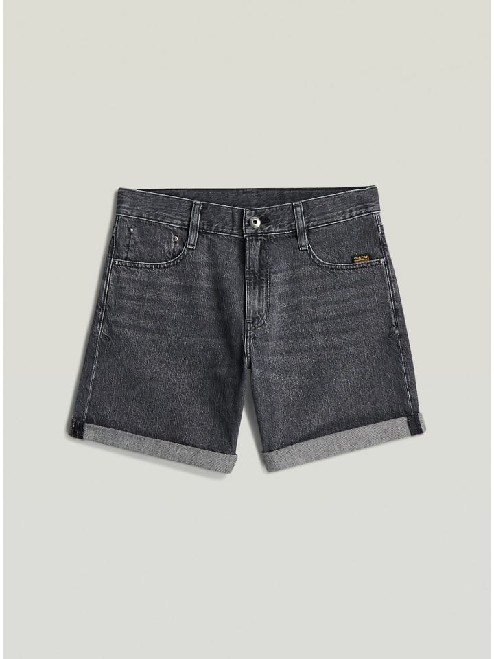 Judee Shorts worn in diorite grey