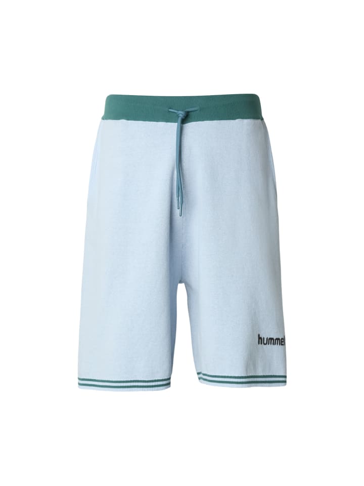 Short in light blue