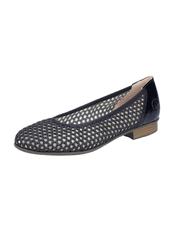 Ballerinas in Schwarz