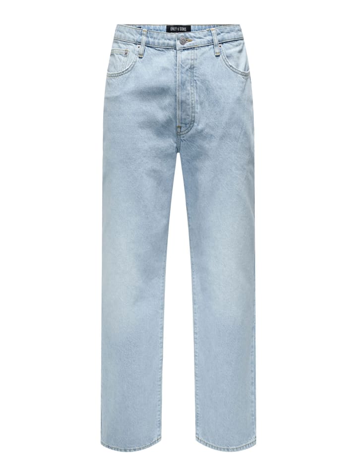 Locker geschnitten in Light Blue Denim