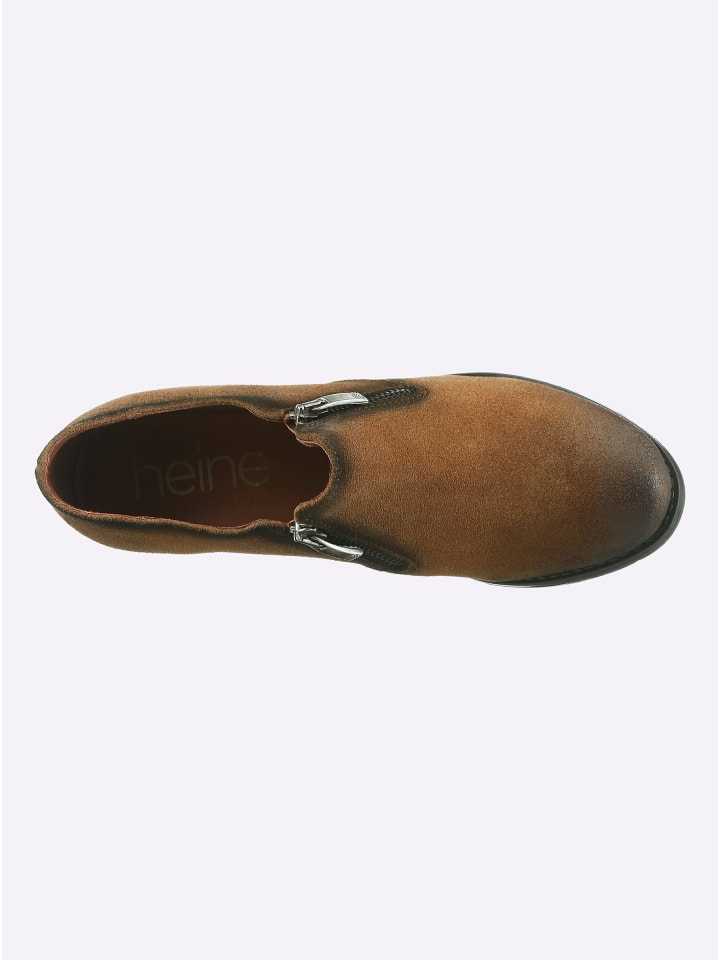 Kurzstiefelette in camel-braun