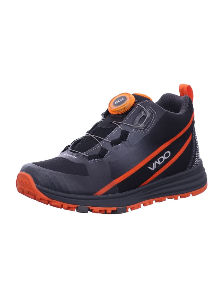 Sneaker in schwarz