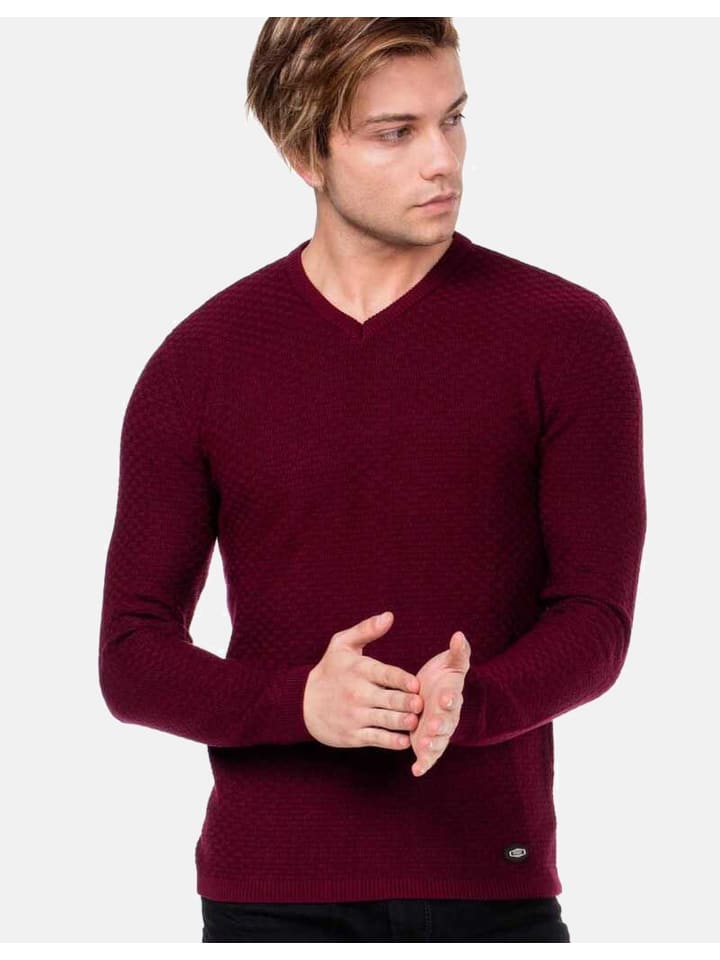 Pullover in bordeaux