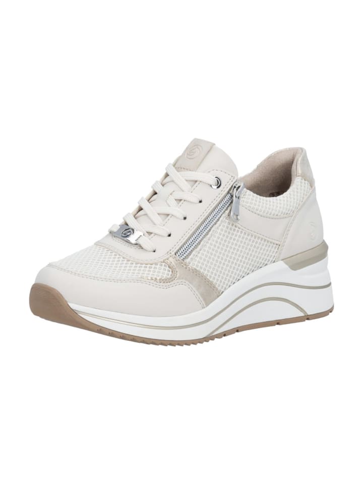Klassische Schnürschuhe in Beige