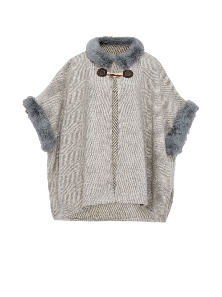 Women Poncho in Wollweiss
