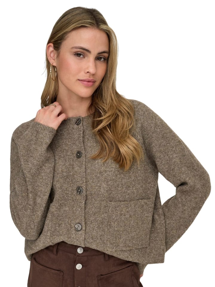 Strickjacke ONLPIEMONTE L/S CARDIGAN in Braun